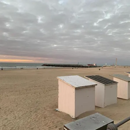 Lejlighed In Belgium With Sea Views