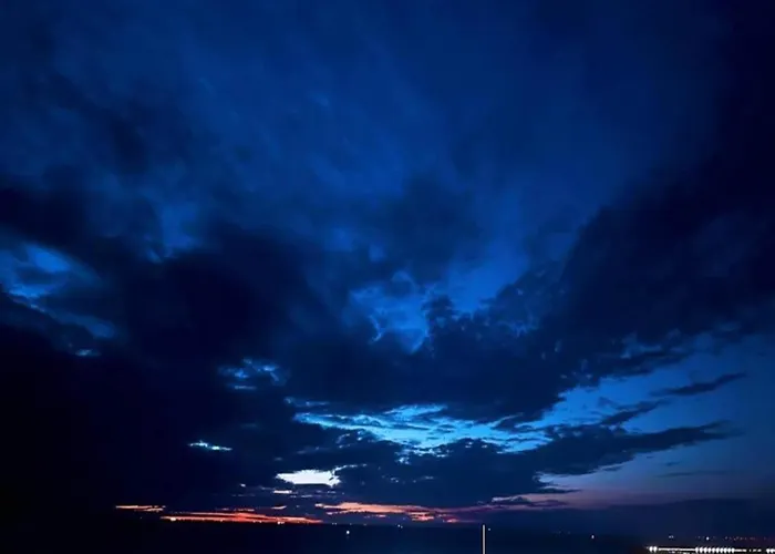 In Belgium With Sea Views Апартаменты *